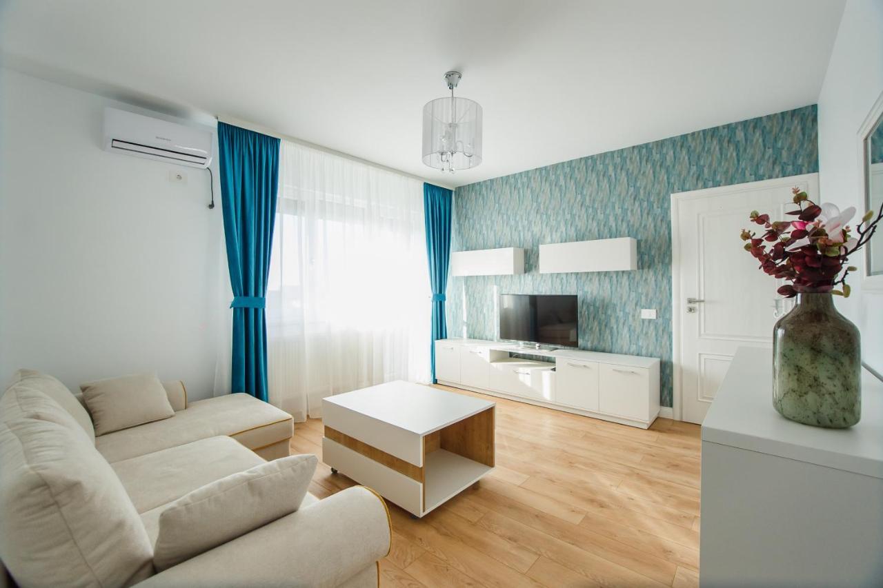 Fantastic Apartment At Prima Residence Oradea Exteriör bild