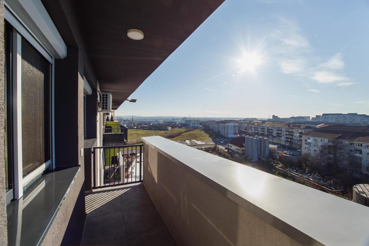Fantastic Apartment At Prima Residence Oradea Exteriör bild