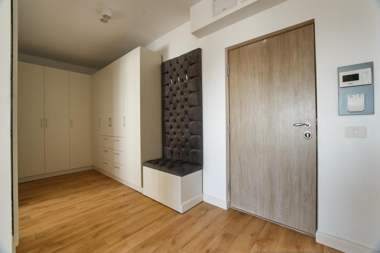 Fantastic Apartment At Prima Residence Oradea Exteriör bild